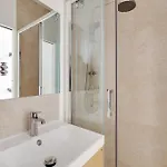 Modern Flat - 6p- Voltaire