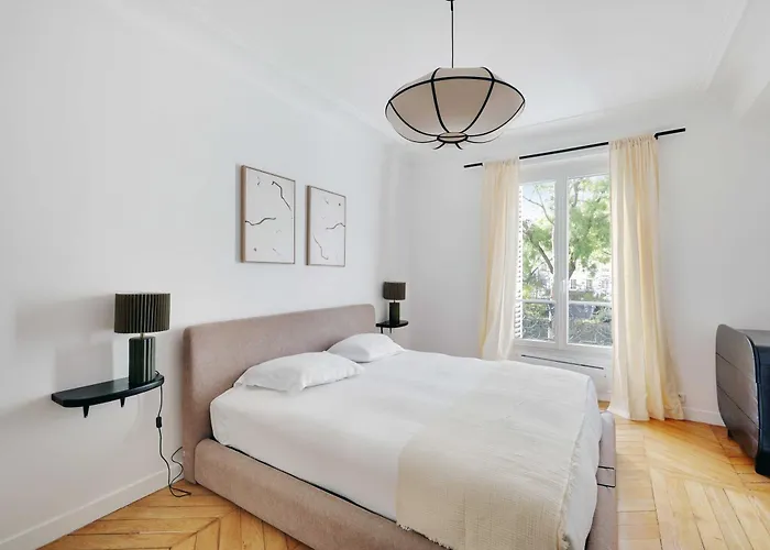 Modern Flat - 6p- Voltaire Paryż